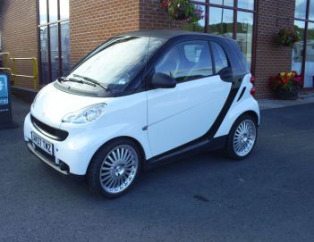 SOLD Smart Four Two Pure