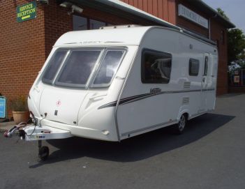 SOLD Abbey Vogue 520 (2006)