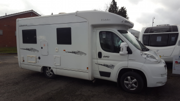 SOLD Elddis Autocirrus 220 (08 reg)