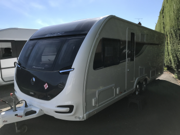 SOLD Swift Elegance Grande 645