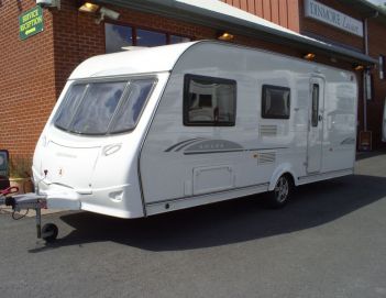 SOLD Coachman Amara 520/4 (2009)