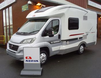 SOLD Adria Matrix Axess 590 SG (2015 Model)