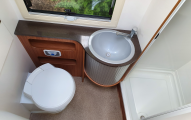 Adria Coral Plus 670 SLT Washroom