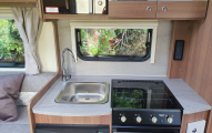 Bailey Alliance SE 76-2 Kitchen