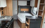 Bailey Discovery D4-4  bed